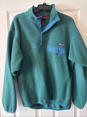 Patagonia Teal and Light Blue Pullover Fleece
